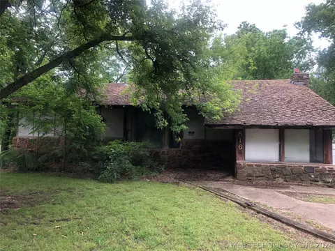 816 SE 2nd St, Pryor, OK 74361