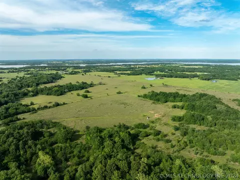 74 S 4130 Rd, Checotah, OK 74426 photo 8