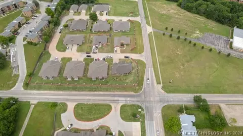 1227 Legacy Dr, Ada, OK 74820 photo 39