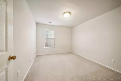 1172 E 132nd Pl, Glenpool, OK 74033 photo 22