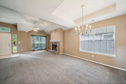 1172 E 132nd Pl, Glenpool, OK 74033 photo 7