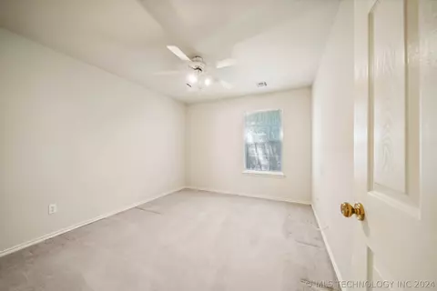 1172 E 132nd Pl, Glenpool, OK 74033 photo 24