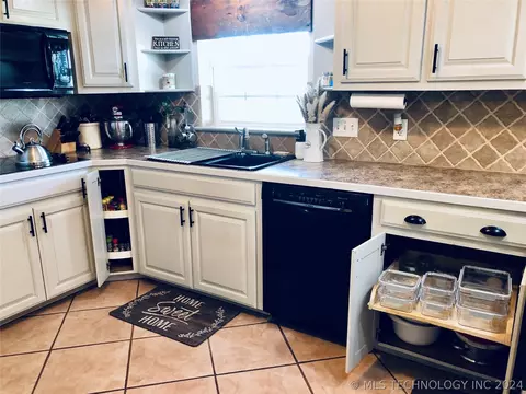 8904 E 9th St, Cushing, OK 74023 photo 22