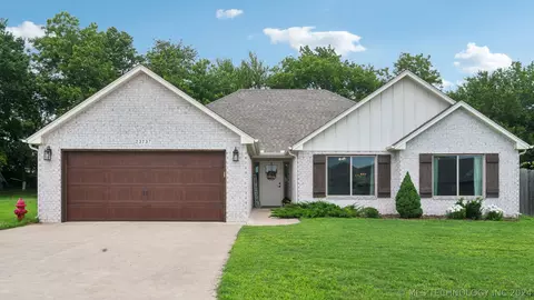 23737 E 135th St S, Coweta, OK 74429