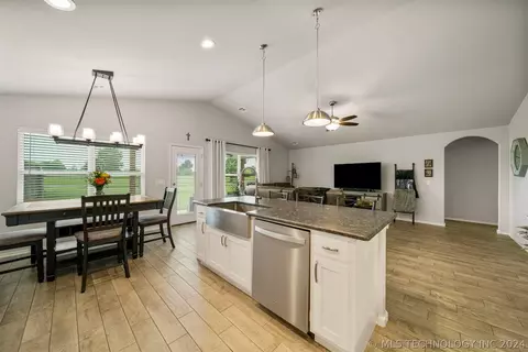 31608 E 64th St S, Broken Arrow, OK 74014 photo 10