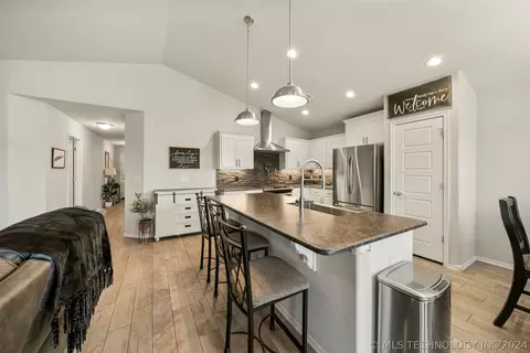 31608 E 64th St S, Broken Arrow, OK 74014 photo 8
