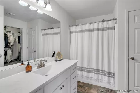 3429 E Quebec St, Broken Arrow, OK 74014 photo 17