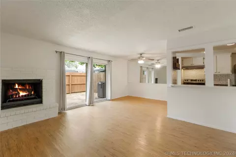 7029 E 33rd Street 17, Tulsa, OK 74145 photo 11