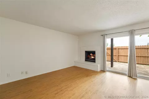 7029 E 33rd Street 17, Tulsa, OK 74145 photo 9