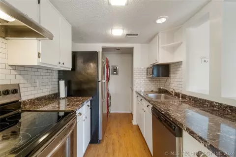 7029 E 33rd Street 17, Tulsa, OK 74145 photo 18