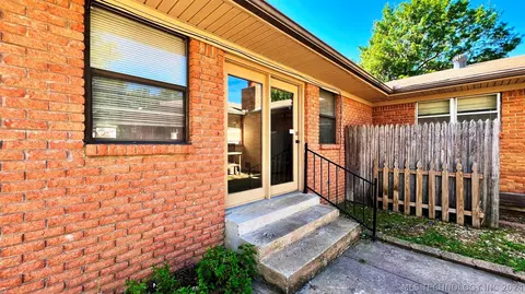 10935 E 4th Pl, Tulsa, OK 74128 photo 31