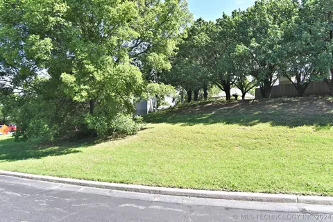 76 Th Ct, Tulsa, OK 74136 photo 16