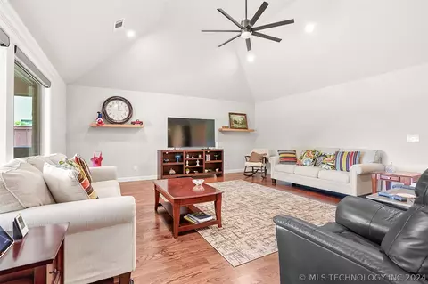 30571 E 65th St, Broken Arrow, OK 74014 photo 7