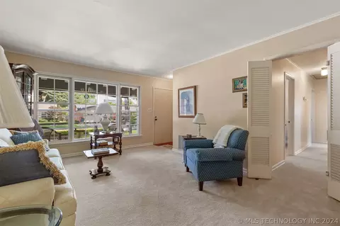 4620 E 56th Pl, Tulsa, OK 74135 photo 9