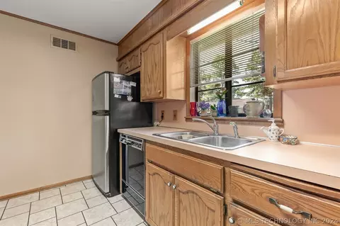 4620 E 56th Pl, Tulsa, OK 74135 photo 17