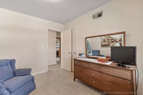 4620 E 56th Pl, Tulsa, OK 74135 photo 22