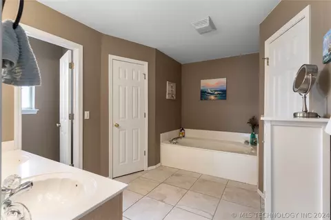 101 E Indianapolis St, Broken Arrow, OK 74012 photo 38