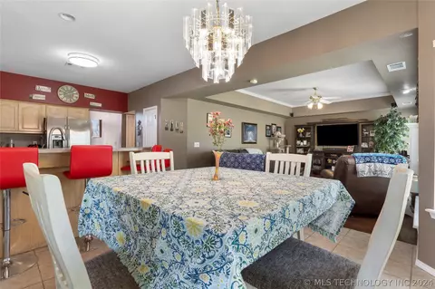 101 E Indianapolis St, Broken Arrow, OK 74012 photo 22