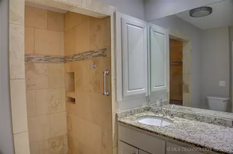 3740 E 47th St, Tulsa, OK 74135 photo 28
