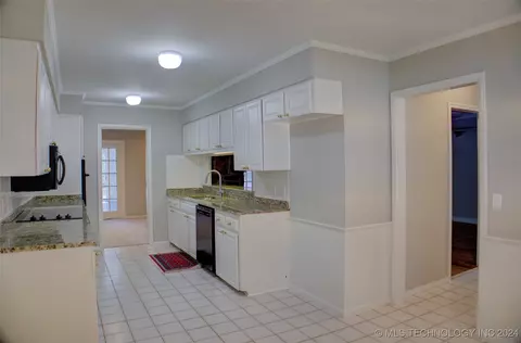 3740 E 47th St, Tulsa, OK 74135 photo 16