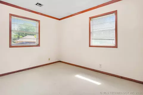 12112 E 35th St, Tulsa, OK 74146 photo 21