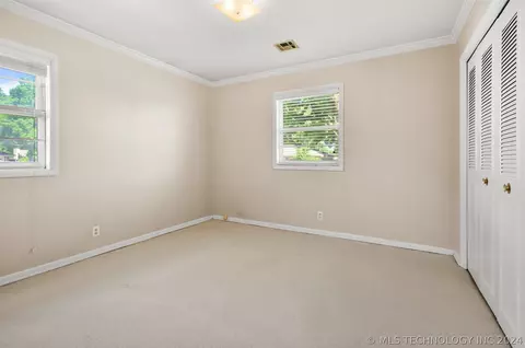 12112 E 35th St, Tulsa, OK 74146 photo 14