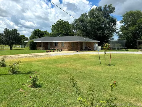 547 Cale Switch Rd, Calera, OK 74730 photo 1
