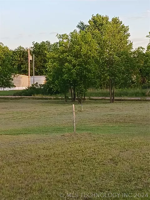 1144 Road, Checotah, OK 74426 photo 5