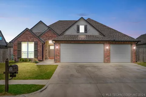13982 S 21st Pl E, Bixby, OK 74008 photo 1