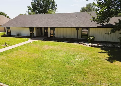 600 Willow Ct, Pryor, OK 74361