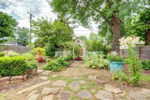 3926 E 37th Pl, Tulsa, OK 74135 photo 31