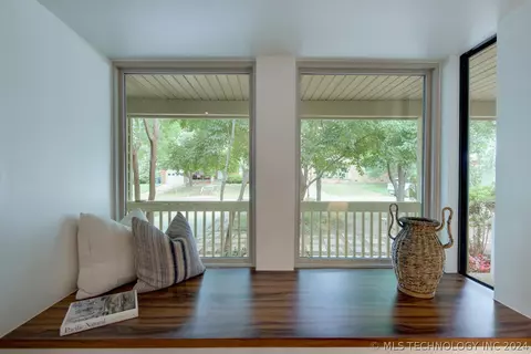 3926 E 37th Pl, Tulsa, OK 74135 photo 10