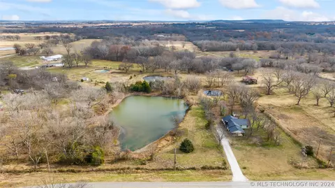25400 Wilson Rd, Henryetta, OK 74437 photo 25