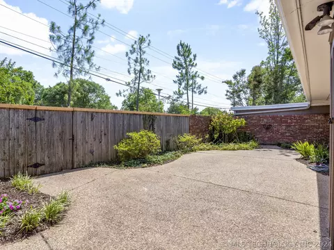 2126 E 60th Court S 3, Tulsa, OK 74105 photo 33