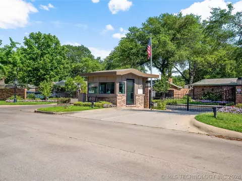 2126 E 60th Court S 3, Tulsa, OK 74105 photo 39