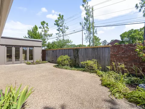 2126 E 60th Court S 3, Tulsa, OK 74105 photo 34