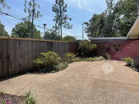 2126 E 60th Court S 3, Tulsa, OK 74105 photo 32