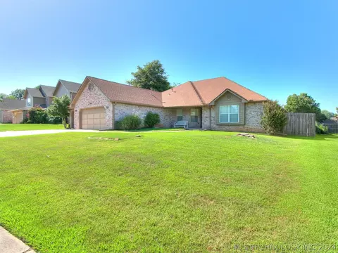 6400 E Commercial St, Broken Arrow, OK 74014 photo 7