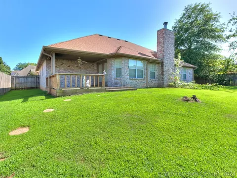 6400 E Commercial St, Broken Arrow, OK 74014 photo 4