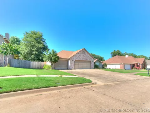 6400 E Commercial St, Broken Arrow, OK 74014 photo 9