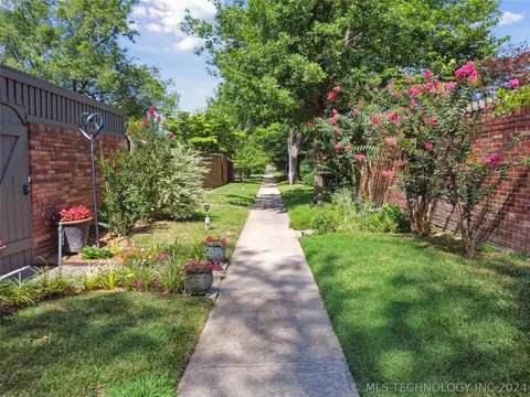 2120 E 60th Street J2, Tulsa, OK 74105 photo 38