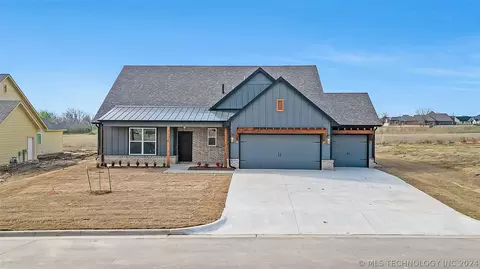 31172 E 65th Pl S, Broken Arrow, OK 74014 photo 1