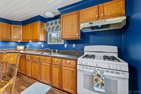 310 Rainbow St, Spavinaw, OK 74366 photo 8
