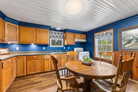 310 Rainbow St, Spavinaw, OK 74366 photo 10