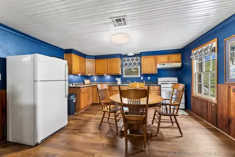 310 Rainbow St, Spavinaw, OK 74366 photo 7