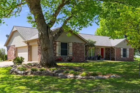 32240 E 181st St S, Coweta, OK 74429