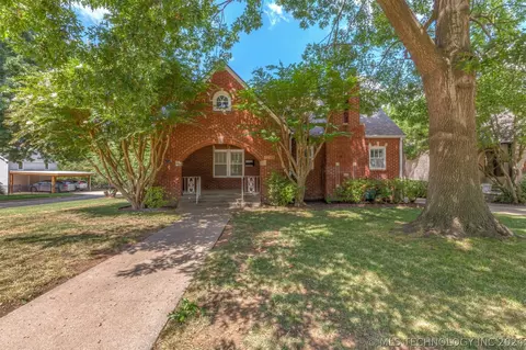 1748 S Gary Pl, Tulsa, OK 74104