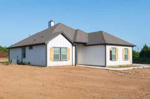 106 8th Ave, Colbert, OK 74733 photo 3