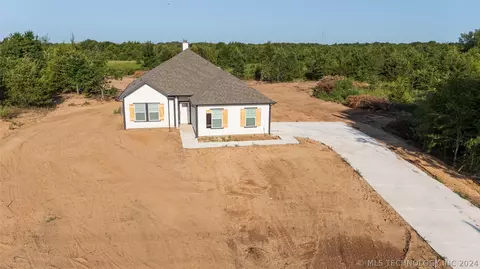 106 8th Ave, Colbert, OK 74733 photo 4