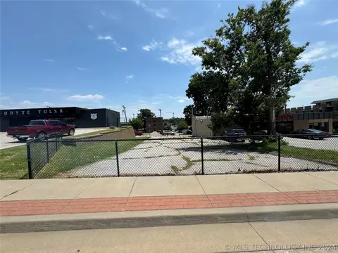 1515 S Main St, Tulsa, OK 74119